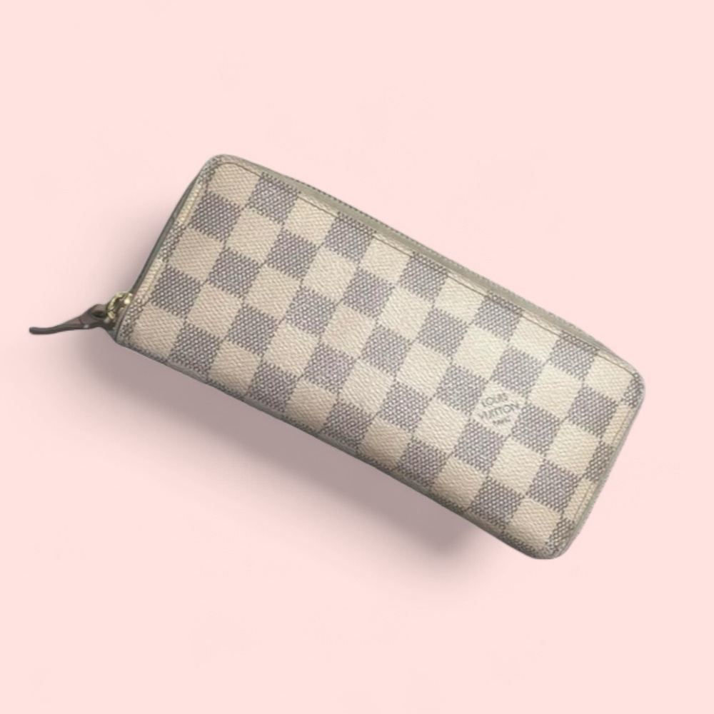 Louis Vuitton Gray and Cream Checkered Wallet